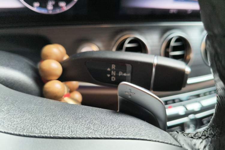 Used Mercedes-Benz E-Class 2020 Restyled E 300 L Sport Exclusive Edition Gear Lever