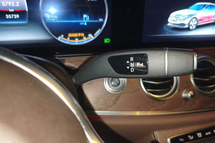 Used Mercedes-Benz E-Class 2020 Facelift E 300 L Stylish Edition Gear Lever