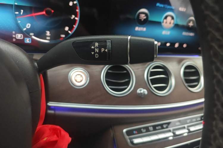 Used Mercedes-Benz E-Class 2020 E 300 L Luxury Model Gear Lever
