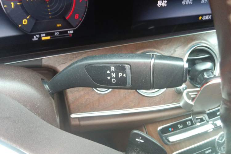 Used Mercedes-Benz E-Class 2020 E 300 L Luxury Model Gear Lever
