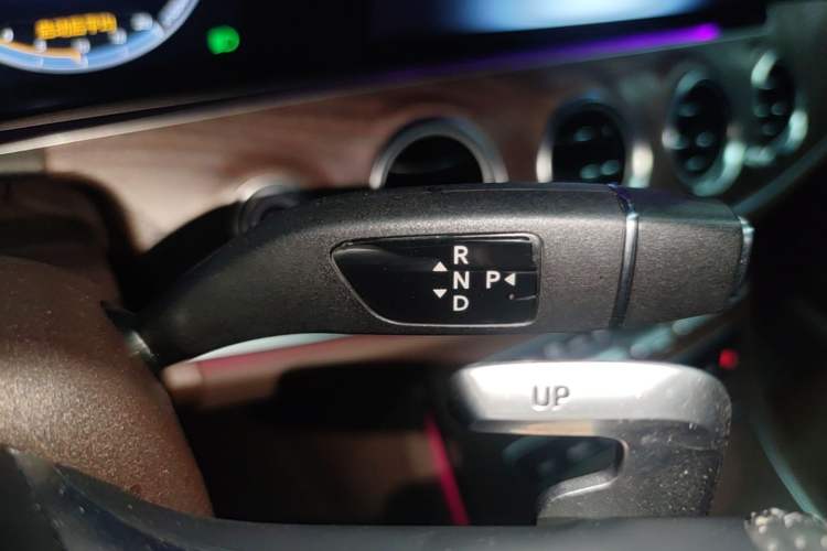 Used Mercedes-Benz E-Class 2020 E 300 L Luxury Model Gear Lever