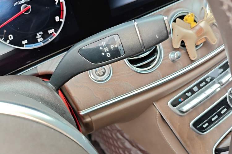 Used Mercedes-Benz E-Class 2020 E 300 L Stylish Model Gear Lever