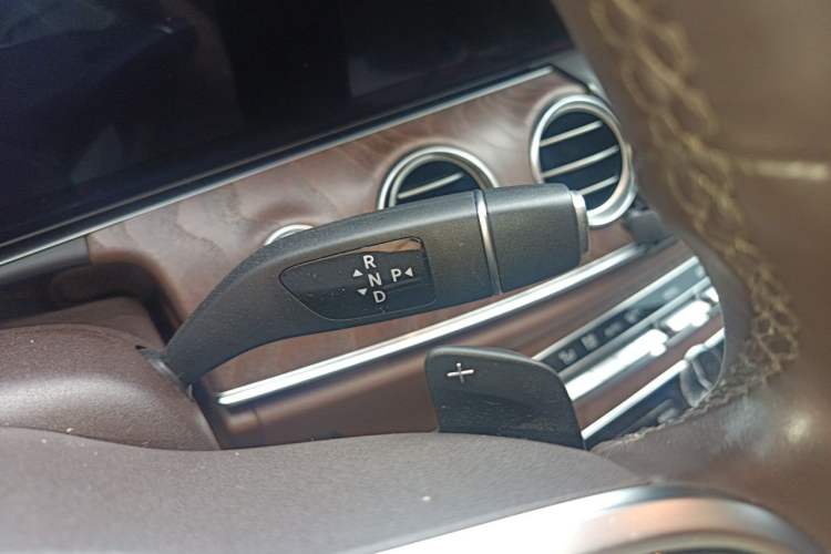Used Mercedes-Benz E-Class 2020 Facelift E 260 L Gear Lever