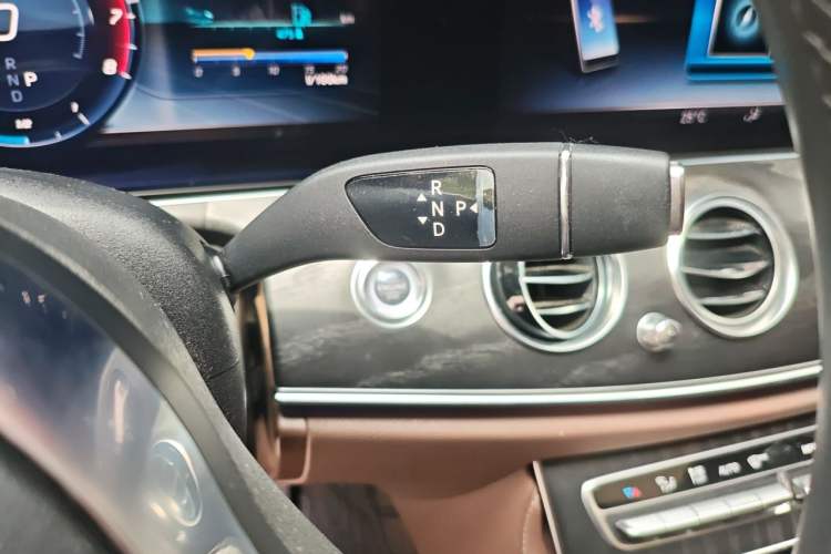 Used Mercedes-Benz E-Class 2020 E 300 L Stylish Model Gear Lever