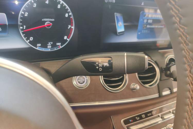 Used Mercedes-Benz E-Class 2020 Facelift E 300 L Stylish Edition Gear Lever
