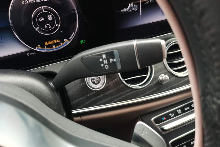 Used Mercedes-Benz E-Class 2020 Restyled E 300 L Sport Exclusive Edition Gear Lever