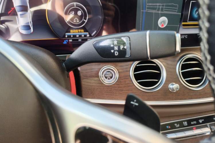 Used Mercedes-Benz E-Class 2020 E 300 L Luxury Model Gear Lever