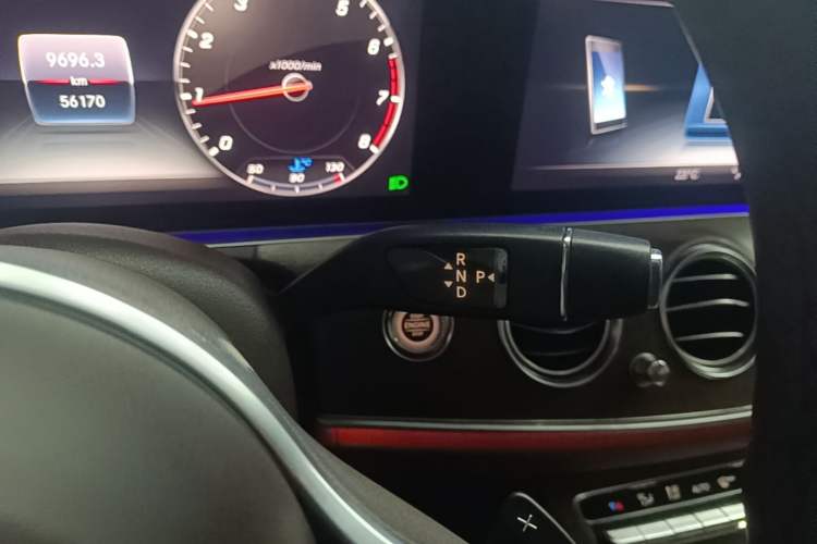 Used Mercedes-Benz E-Class 2020 E 300 L Luxury Model Gear Lever