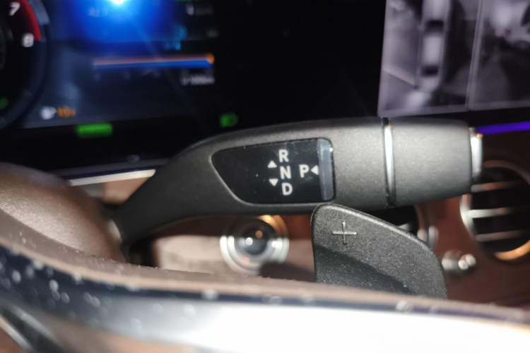 Used Mercedes-Benz E-Class 2020 E 260 L Gear Lever