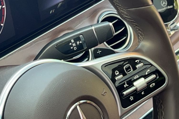 Used Mercedes-Benz E-Class 2020 E 300 L Luxury Model Gear Lever