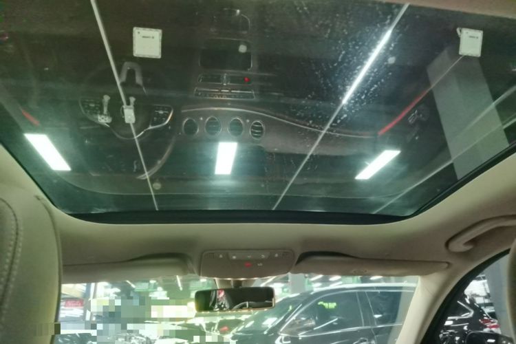Used Mercedes-Benz E-Class 2020 Facelift E 300 L Stylish Edition Headliner