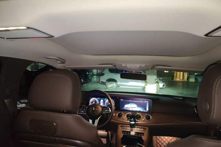 Used Mercedes-Benz E-Class 2020 Facelift E 300 L Stylish Edition Headliner