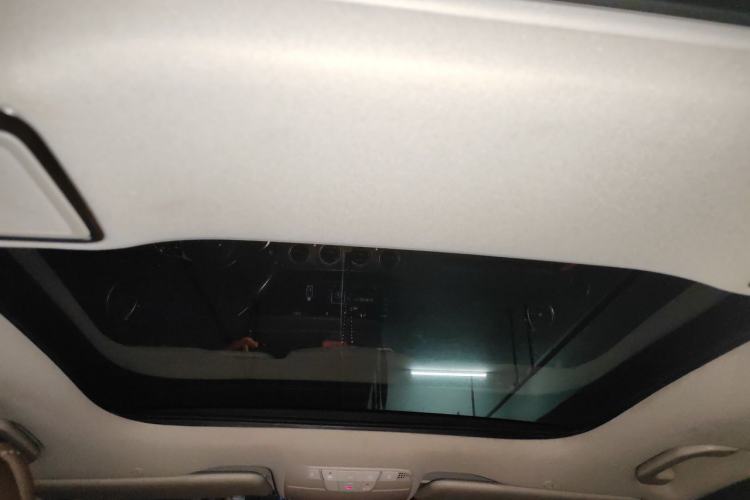 Used Mercedes-Benz E-Class 2020 E 260 L Headliner