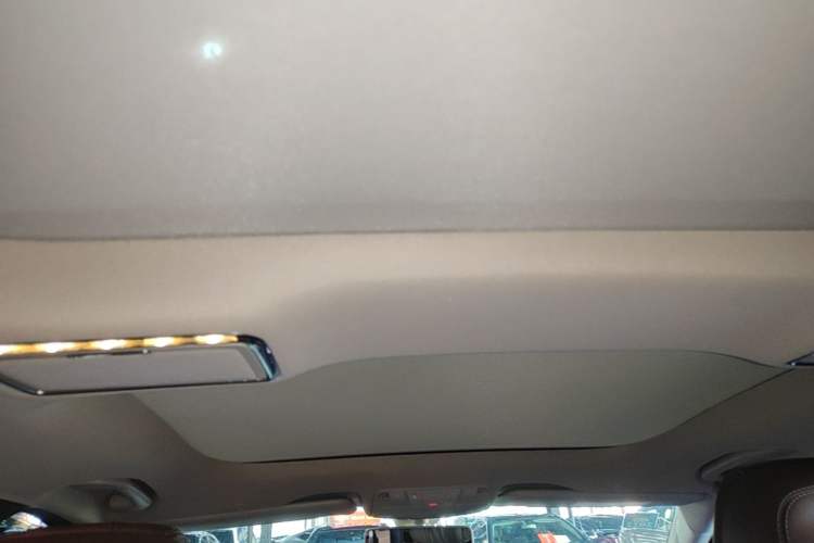 Used Mercedes-Benz E-Class 2020 Restyled E 300 L Exclusive Edition Headliner