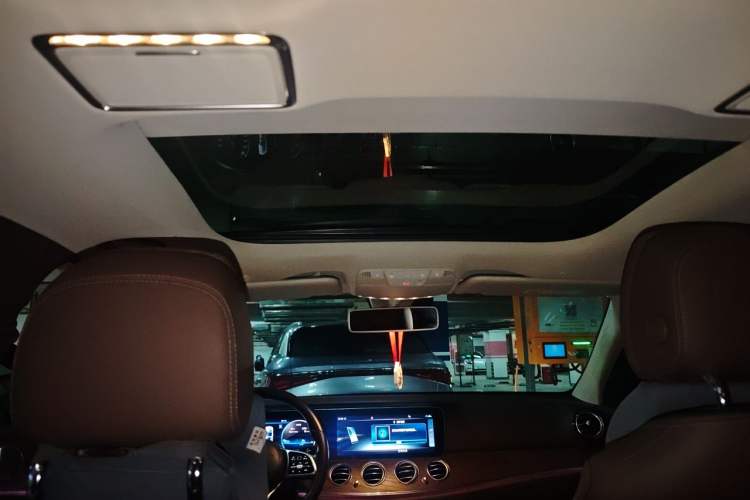 Used Mercedes-Benz E-Class 2020 E 300 L Luxury Model Headliner