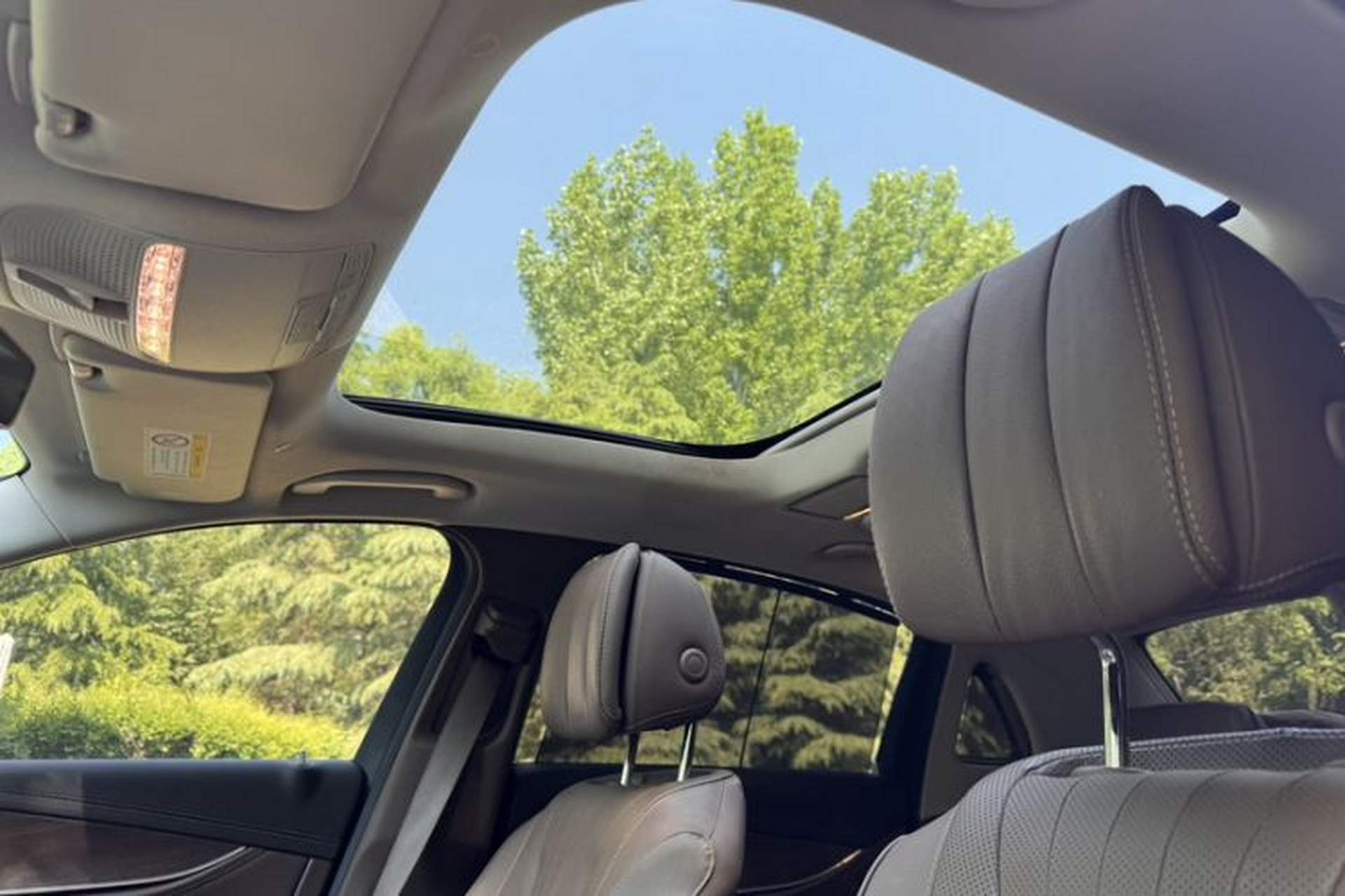 Used Mercedes-Benz E-Class 2020 Restyled E 300 L Exclusive Edition Headliner
