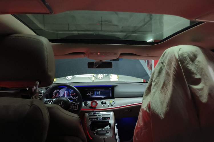 Used Mercedes-Benz E-Class 2020 E 300 L Luxury Model Headliner