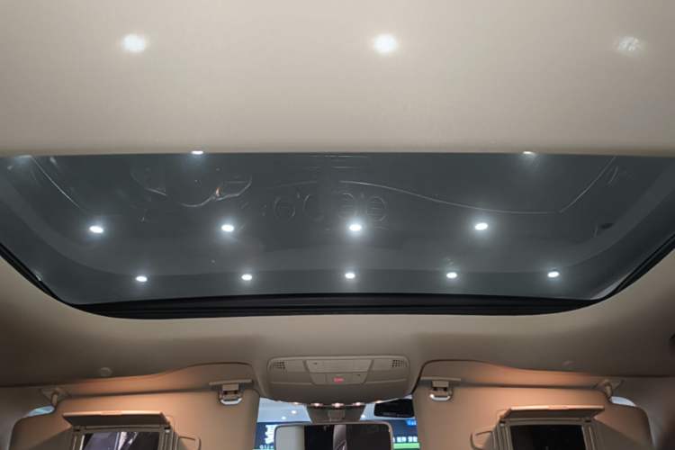 Used Mercedes-Benz E-Class 2020 Facelift E 260 L Sport Edition Headliner