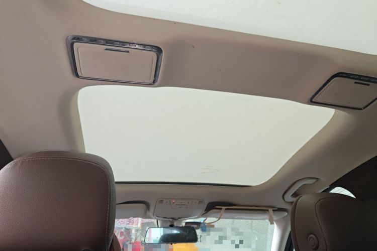 Used Mercedes-Benz E-Class 2020 Facelift E 260 L Headliner