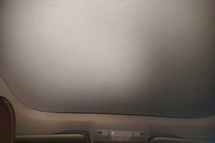 Used Mercedes-Benz E-Class 2020 Facelift E 300 L Stylish Edition Headliner