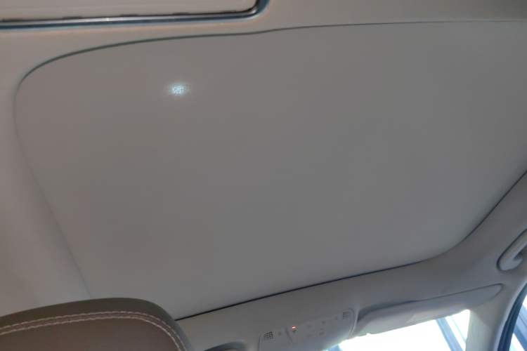 Used Mercedes-Benz E-Class 2020 Restyled E 300 L Sporty and Stylish Edition Headliner