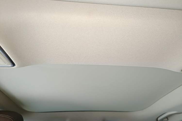 Used Mercedes-Benz E-Class 2020 Restyled E 300 L Sport Exclusive Edition Headliner