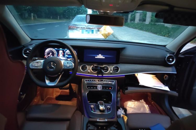 Used Mercedes-Benz E-Class 2020 Facelift E 260 L Sport Edition Headliner