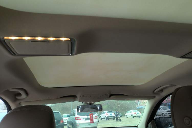 Used Mercedes-Benz E-Class 2020 E 260 L Headliner