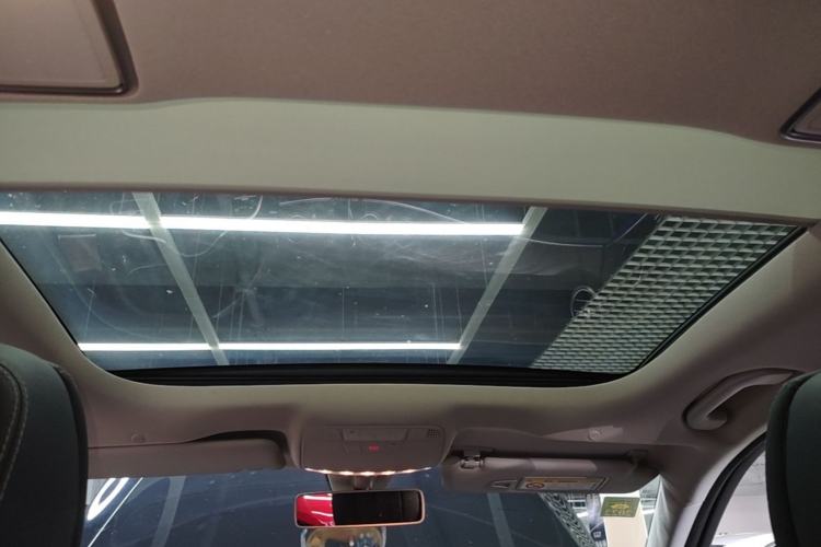 Used Mercedes-Benz E-Class 2020 Facelift E 300 L Stylish Edition Headliner