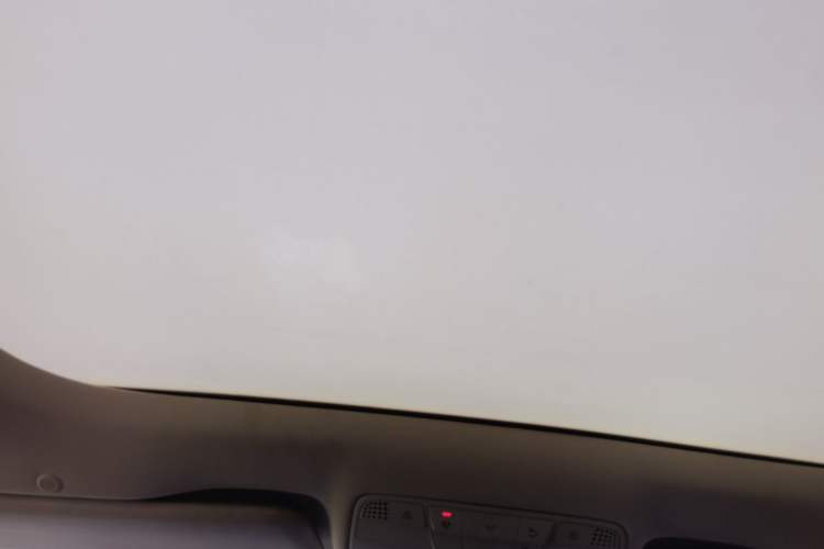 Used Mercedes-Benz E-Class 2020 Restyled E 300 L Exclusive Edition Headliner