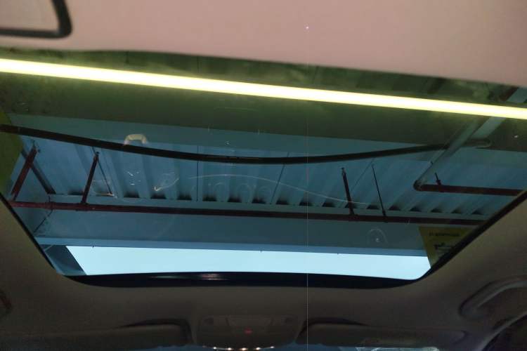 Used Mercedes-Benz E-Class 2020 Facelift E 260 L Sport Edition Headliner