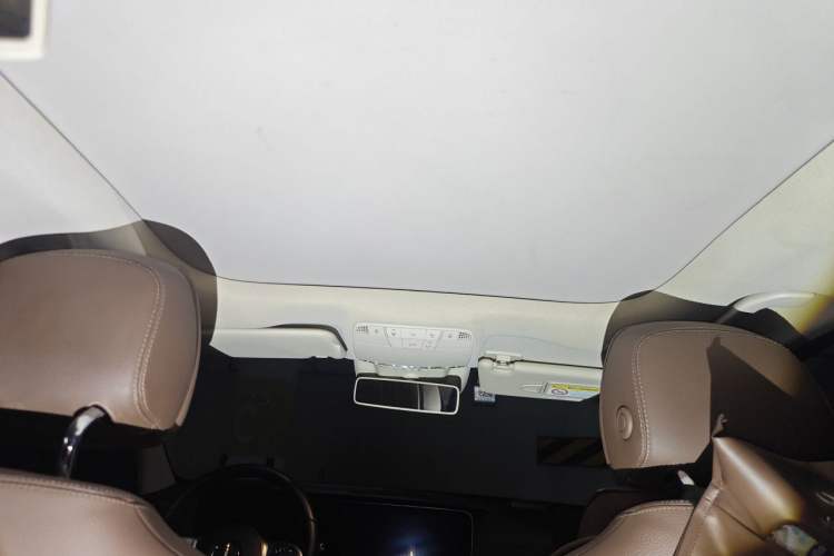 Used Mercedes-Benz E-Class 2020 Restyled E 300 L Sport Exclusive Edition Headliner