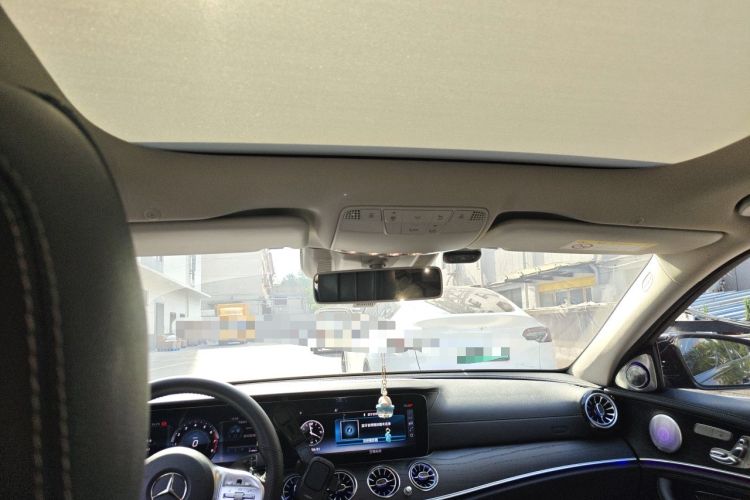 Used Mercedes-Benz E-Class 2020 Restyled E 300 L Sporty and Stylish Edition Headliner