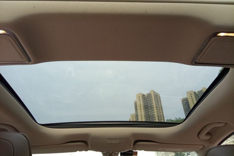 Used Mercedes-Benz E-Class 2020 Restyled E 300 L Exclusive Edition Headliner