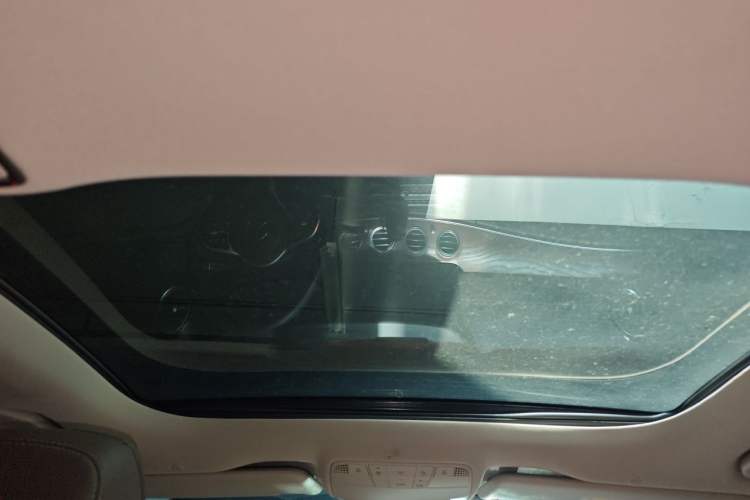 Used Mercedes-Benz E-Class 2020 Restyled E 300 L Exclusive Edition Headliner