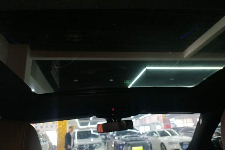Used Mercedes-Benz E-Class 2020 E 260 Sport Edition Headliner