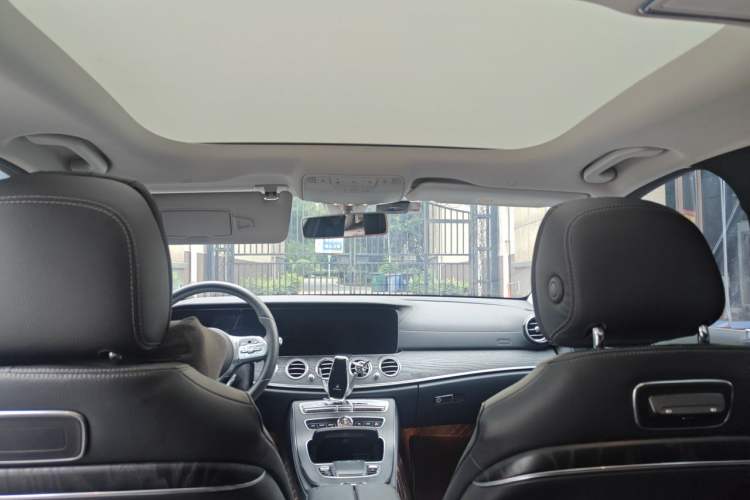 Used Mercedes-Benz E-Class 2020 Restyled E 300 L Sporty and Stylish Edition Headliner