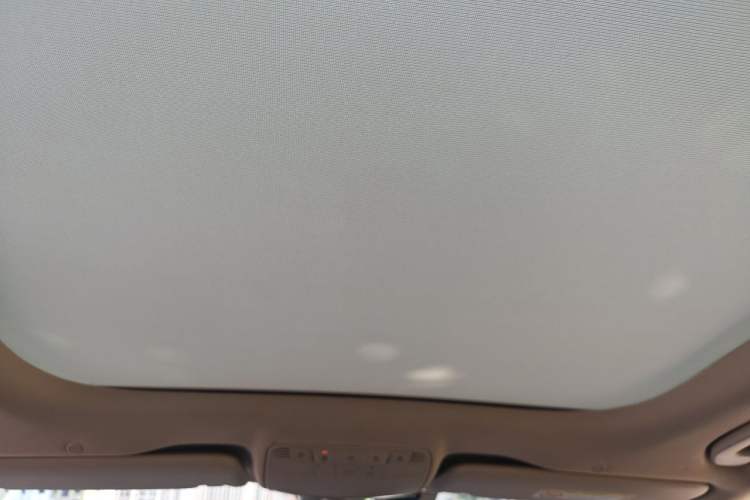 Used Mercedes-Benz E-Class 2020 E 260 L Headliner