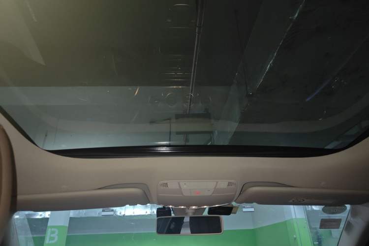 Used Mercedes-Benz E-Class 2020 E 300 L Luxury Model Headliner