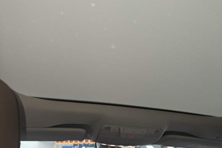 Used Mercedes-Benz E-Class 2020 E 260 L Sport 4MATIC Headliner