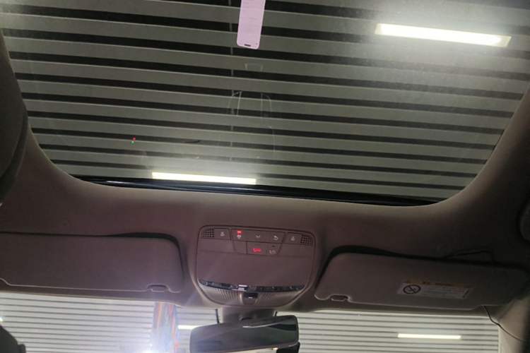 Used Mercedes-Benz E-Class 2020 Restyled E 300 L Sporty and Stylish Edition Headliner