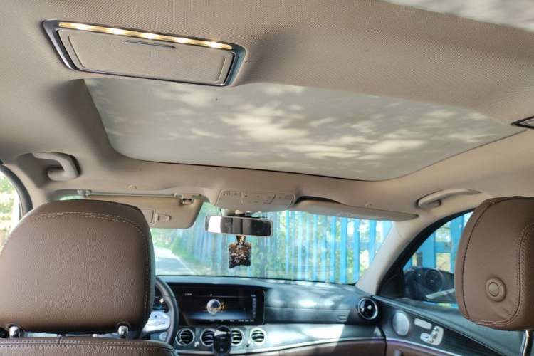 Used Mercedes-Benz E-Class 2020 E 300 L Sport Luxury Edition Headliner
