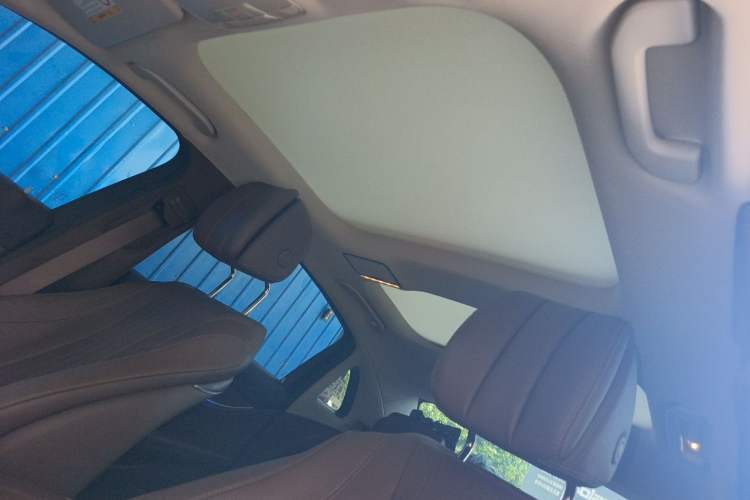 Used Mercedes-Benz E-Class 2020 E 300 L Stylish Model Headliner