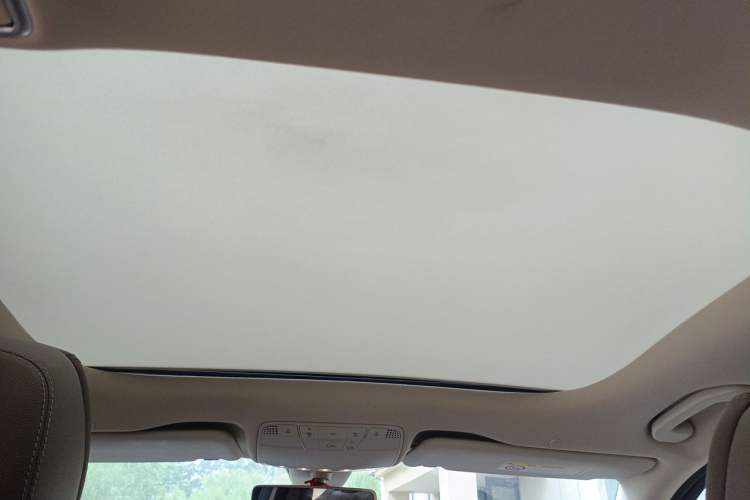 Used Mercedes-Benz E-Class 2020 Facelift E 300 L Stylish Edition Headliner