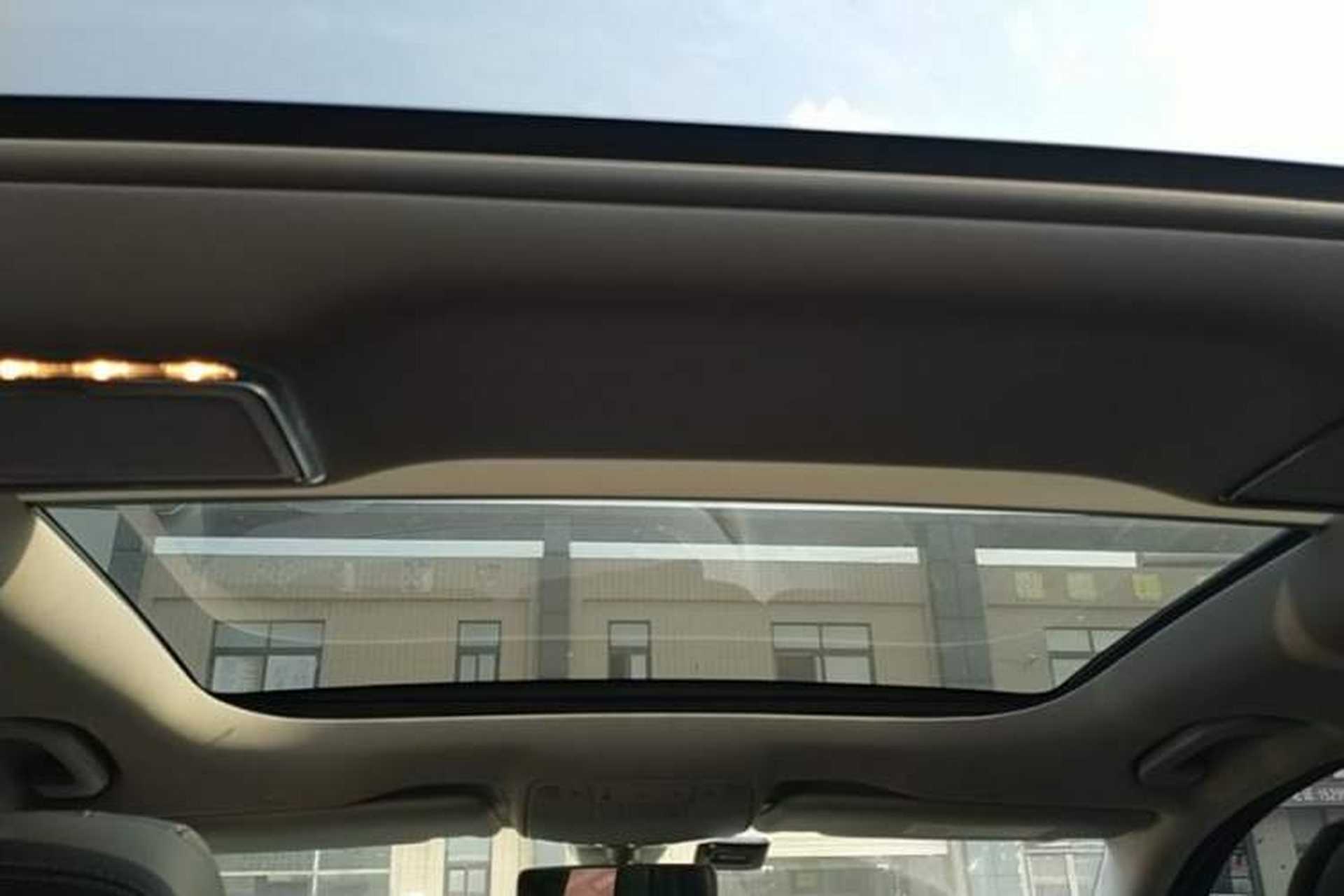 Used Mercedes-Benz E-Class 2020 Restyled E 300 L Sporty and Stylish Edition Headliner