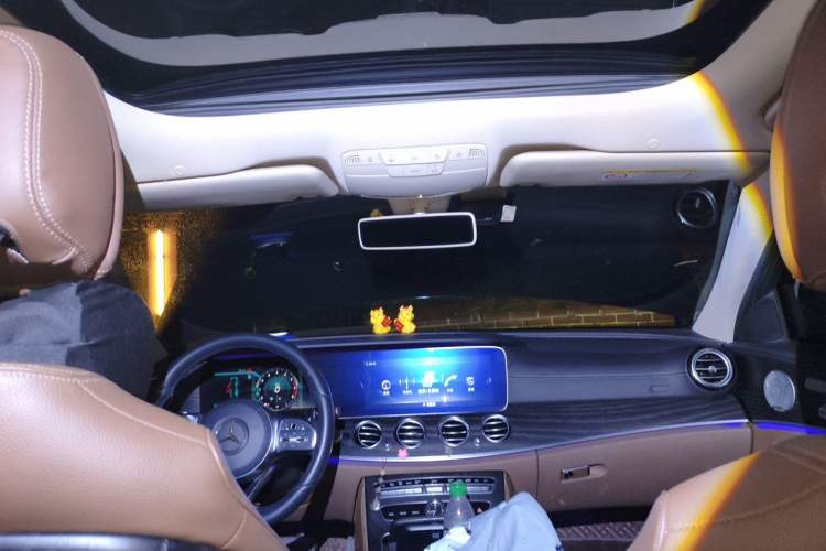 Used Mercedes-Benz E-Class 2020 E 300 L Luxury Model Headliner