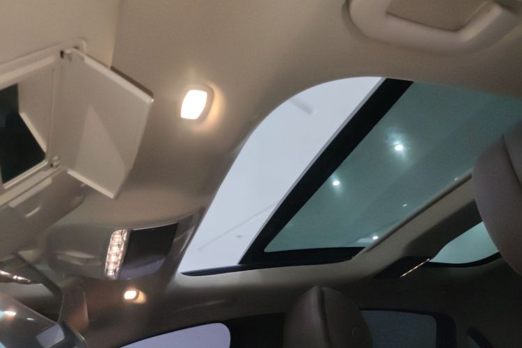 Used Mercedes-Benz E-Class 2020 Facelift E 300 L Stylish Edition Headliner