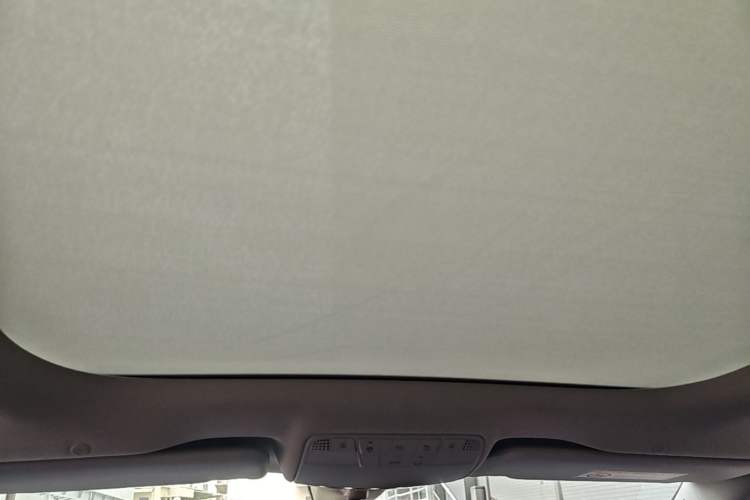 Used Mercedes-Benz E-Class 2020 Restyled E 300 L Sporty and Stylish Edition Headliner