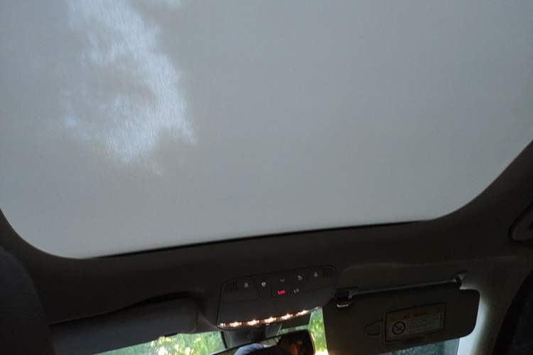 Used Mercedes-Benz E-Class 2020 E 300 L Stylish Model Headliner