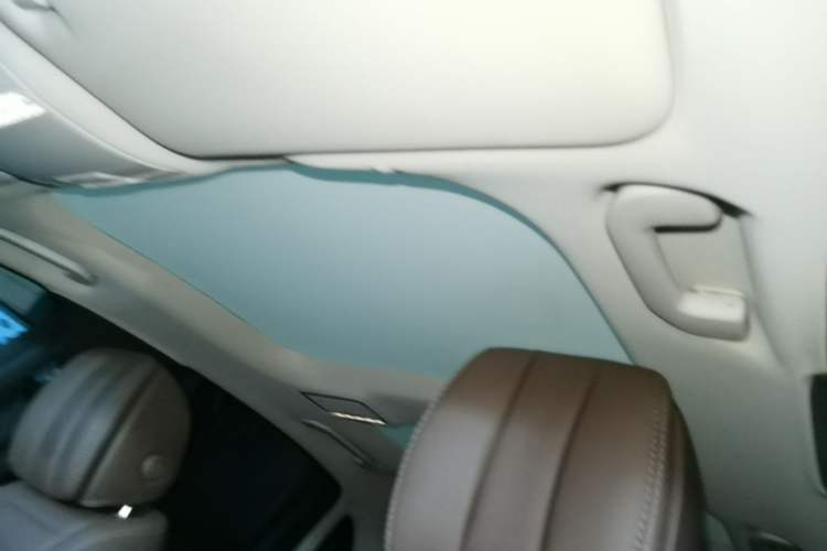 Used Mercedes-Benz E-Class 2020 Restyled E 300 L Sporty and Stylish Edition Headliner